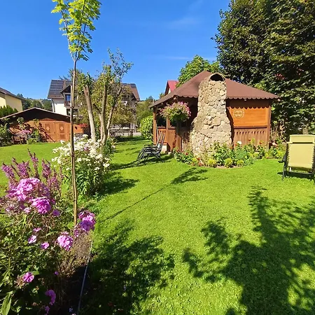 I U Sabiny - Dostep Do Jacuzzi Tylko W Wybranych Opcjach Sprawdz Ponizej Szczegoly Rezerwacji Lantgård Szczawnica